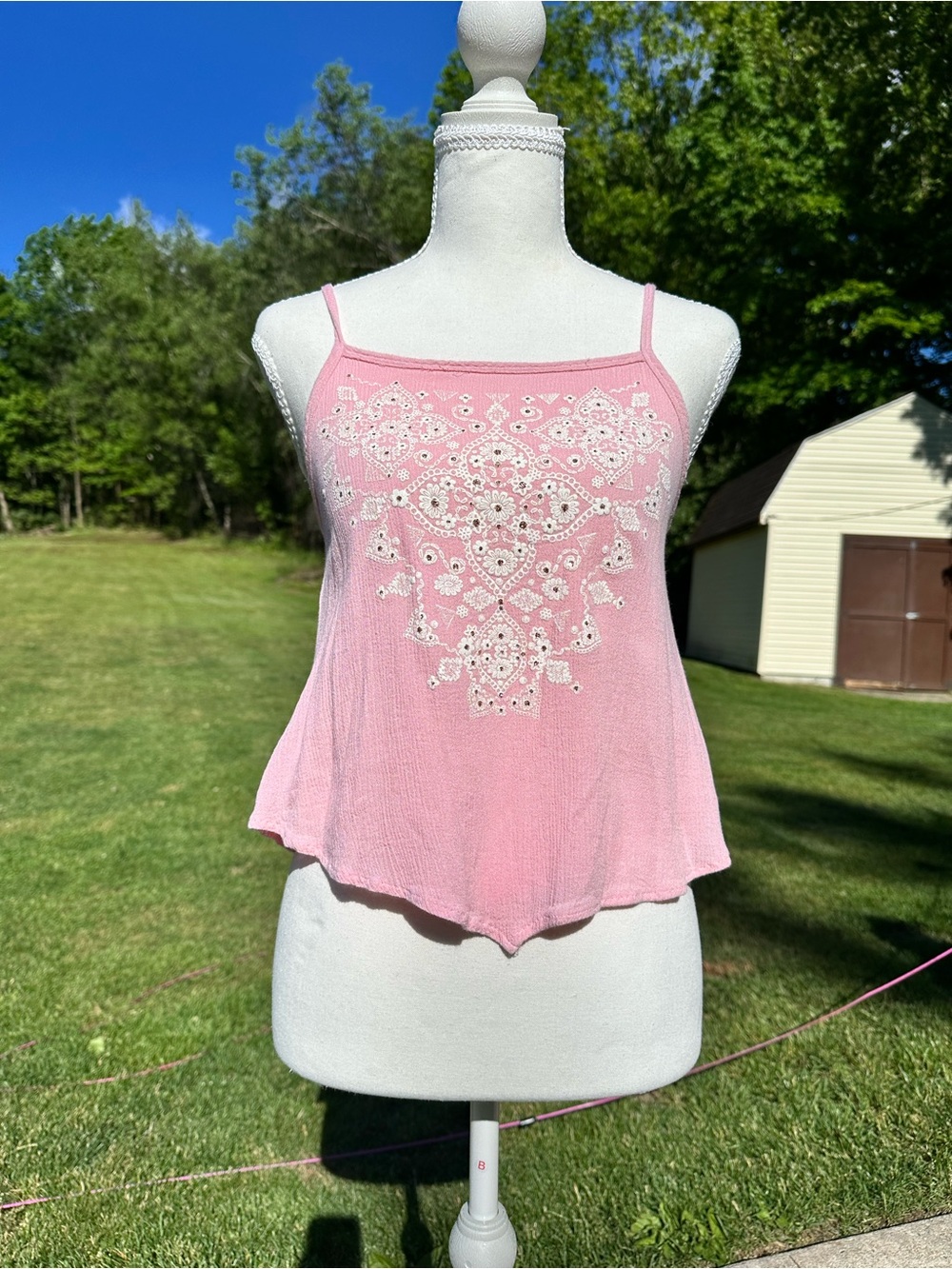 Beautees Pink Embroidered Spaghetti-Strap Camisole